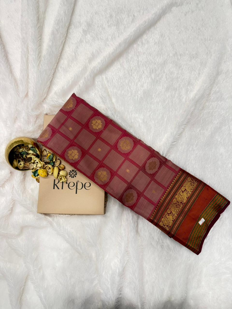 Vintage Kanchi Silk Rose Checks Saree