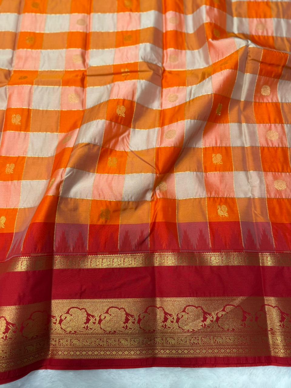 Vintage Kanchi Silk Orange Checks Saree