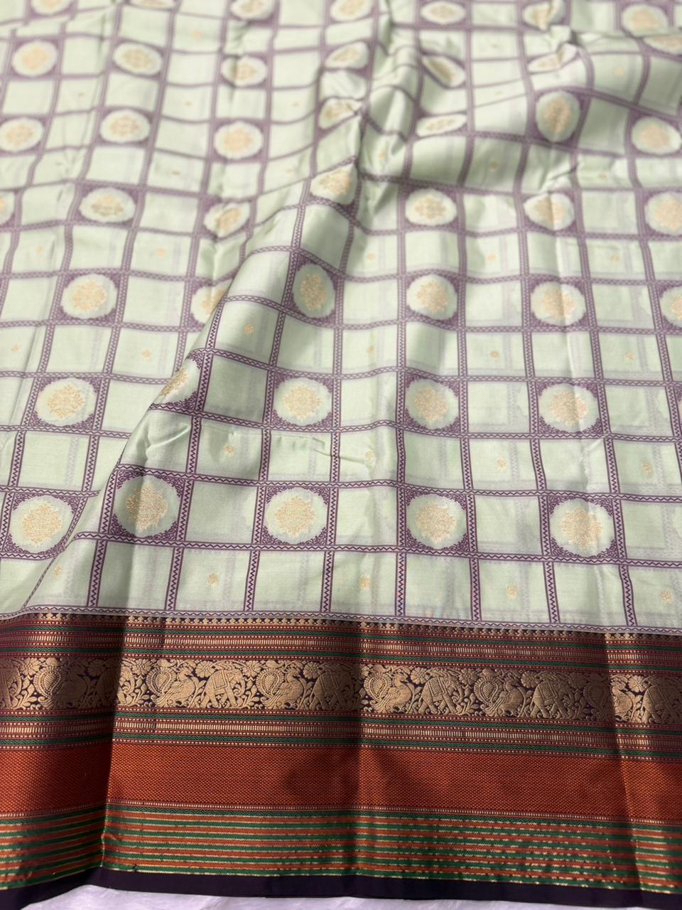 Vintage Kanchi Silk Pastel Green Checks Saree