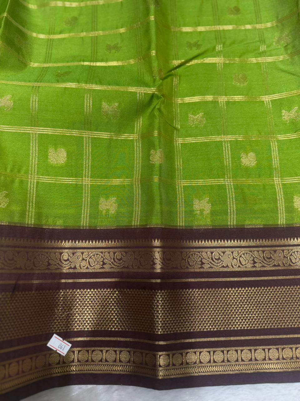 Vintage Kanchi Silk Parrot Green Checks Saree